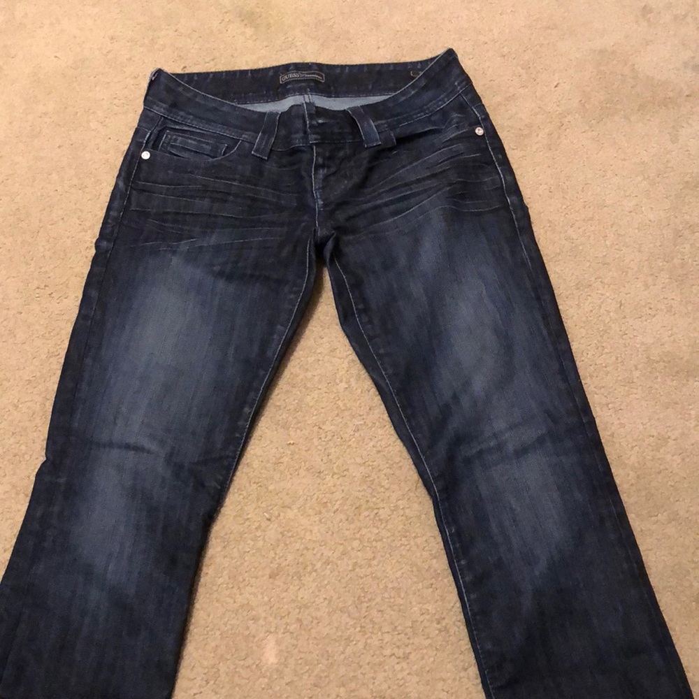 Women dark washed pants